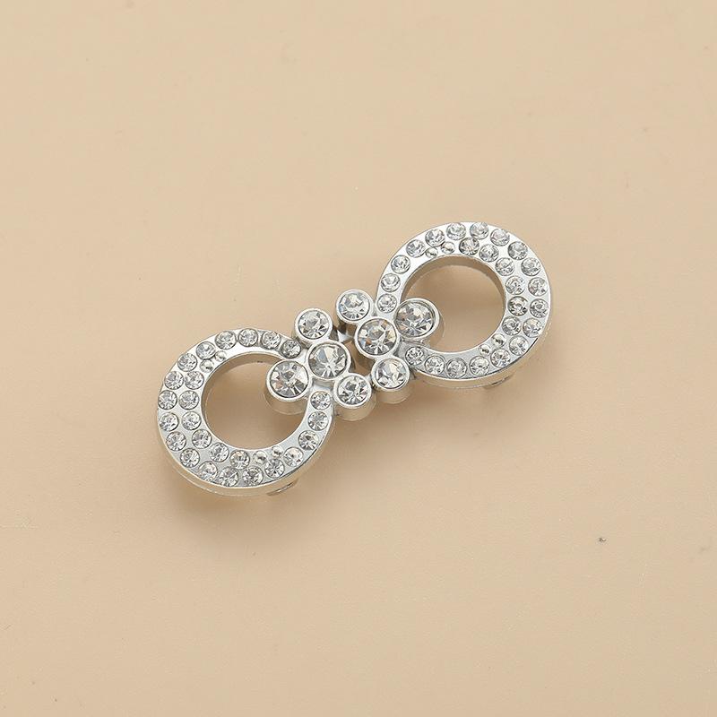 1 Pair Alloy Cardigan Collar Clips Holder Women Decor Crystal Cape Cloak Clasps Fasteners Buckle Brooch Clip