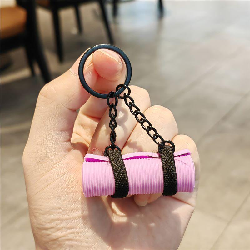 Exquisite Yoga Mat Keychain: Perfect Fitness Backpack Accessory for Men & Women, Ideal Small Gift