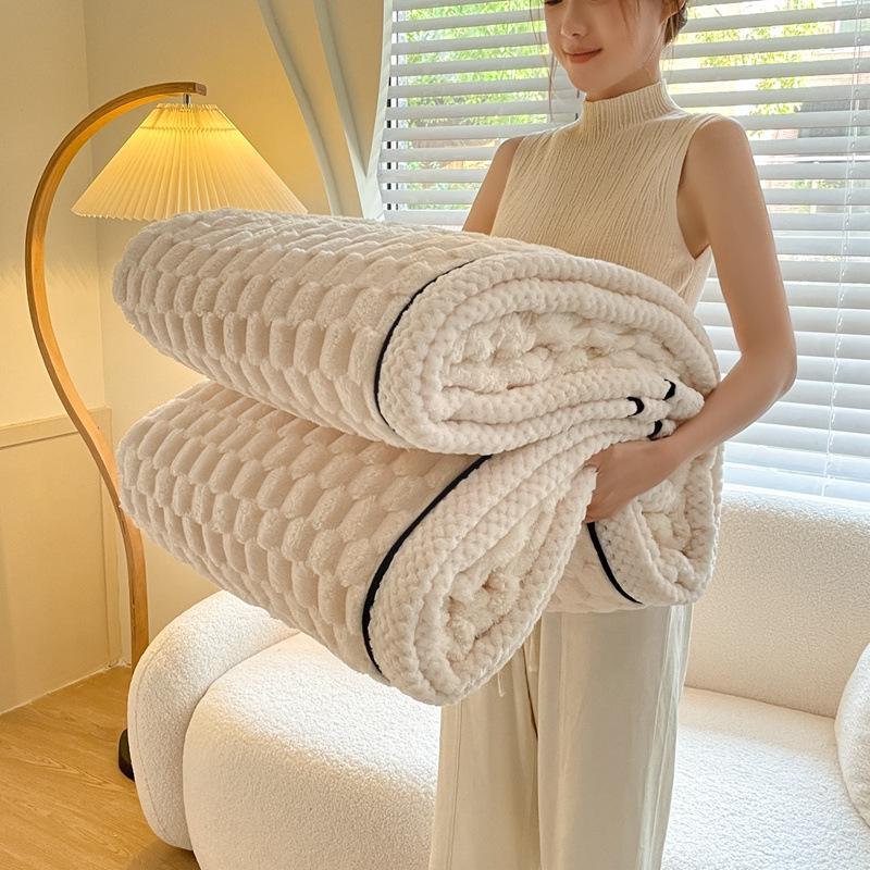 Luxurious Golden Turtle Velvet Blanket - Double-Sided, Thick, Multifunctional Fleece for Bedroom Warmth