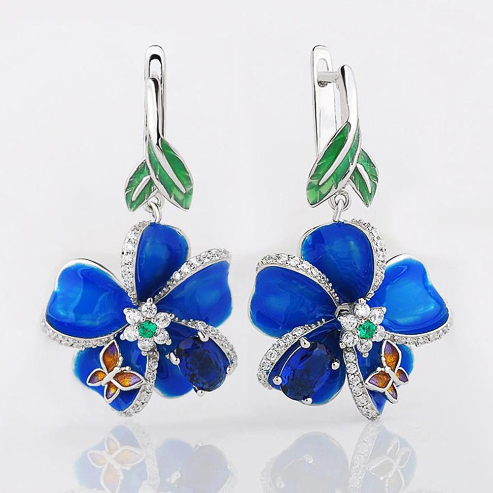 Huitan Temperament Blumen-Design Hängende Ohrringe für Damen mit funkelndem Zirkonia-Stein Romantische Brautohrringe Mode