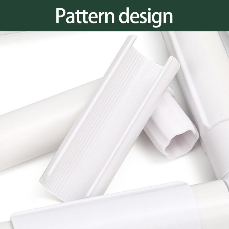 Pack of 3 Embroidery Hoops Featuring Easy Installation Portable Designs Ideal for Crafting Use
