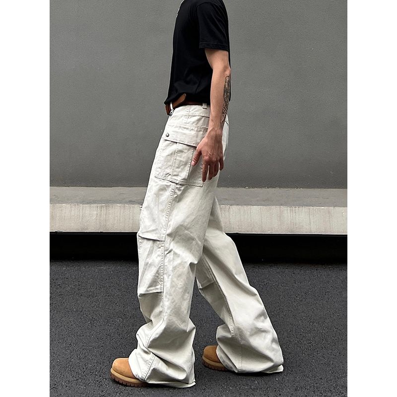 American-Style Off-White Flared Cargo Pants for Men, Straight-Leg, Loose-Fitting, Multi-Pocket, Pleated Design, Cleanfit Casual Pants