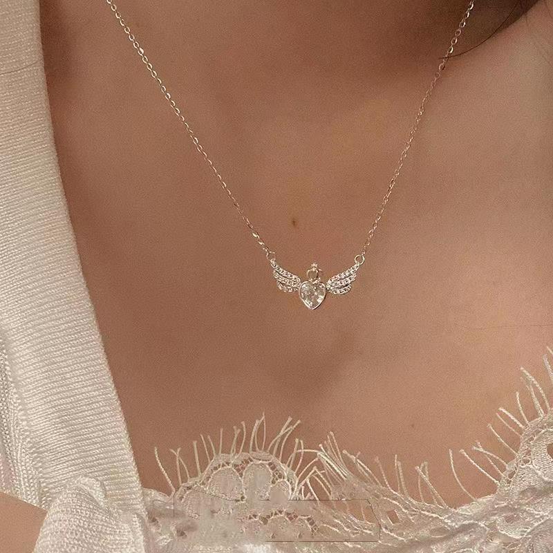 Fashionable Angel Wing Necklace Women's Crown Heart Pendant Clavicle Chain Alloy Geometric Shape Sweet Style