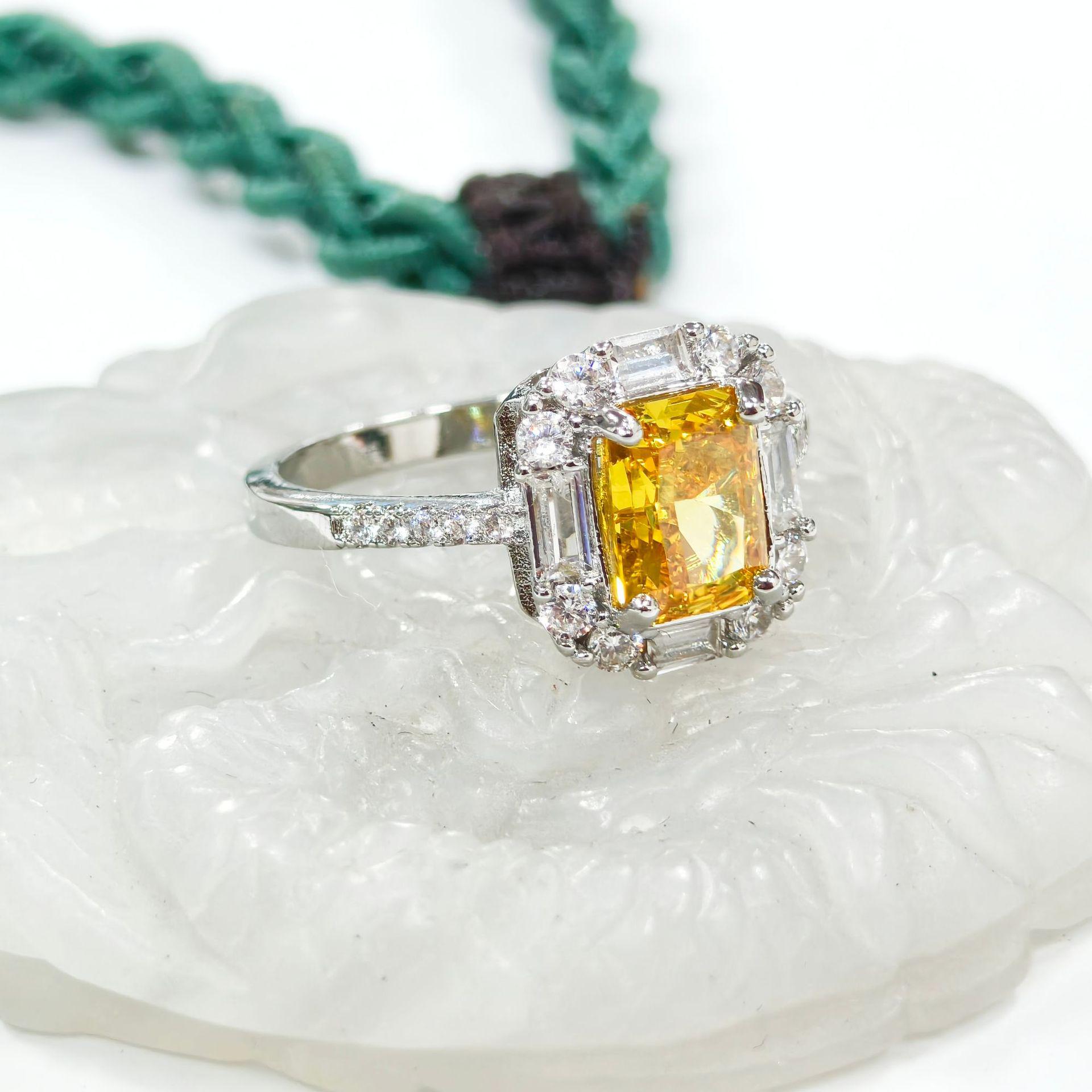 Gesen Women s Yellow Rectangular Zircon-Inlaid Luxury Ring Size 8