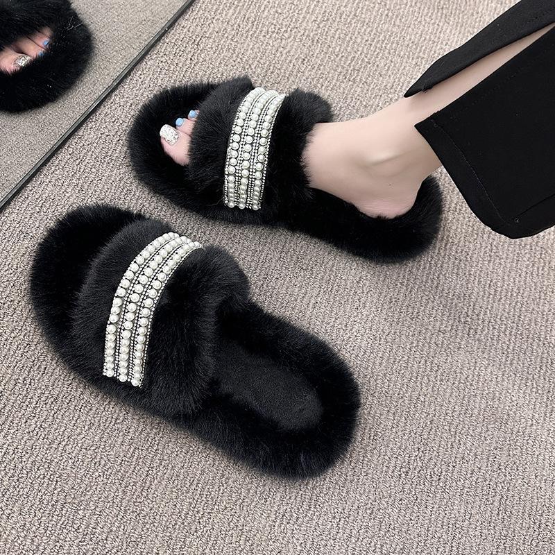 Thick-bottomed fluffy slippers for women's outer wear 2025 new autumn and winter cotton towing net red pearl fashion plush slippers spring and summer