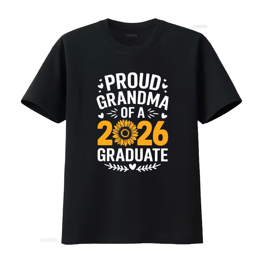 Fier Mamie d'un Diplômé 2026 T-shirt Classe Graduation Senior vintage Lavé streetwear homme Polyvalent Casual graphique