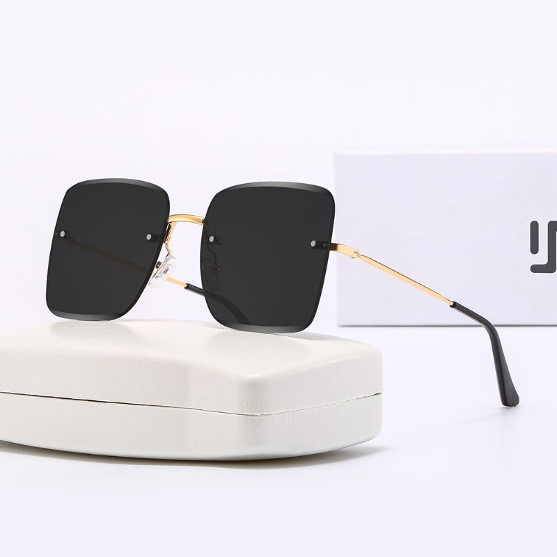 Vintage Retro Rimless Square Sunglasses Women Stylish Frameless Square Sun Eyeglasses Female Shades Classic Gradient Color Glasses UV400