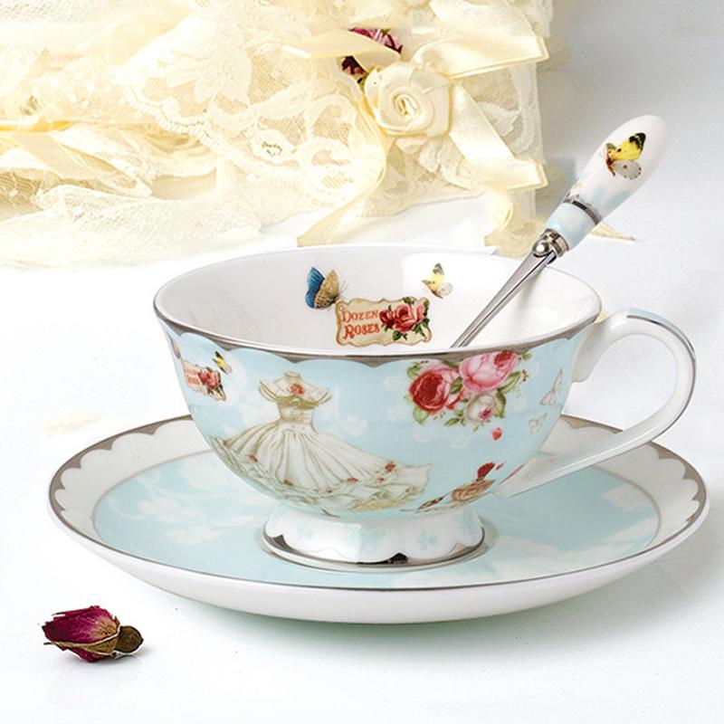 Elegantes Teetassenset Bone China Teetasse und Untertassenset Blumendesign Kaffeetassenset Teetasse Dessertteller Porzellan Trinkgeschirr Geschenk