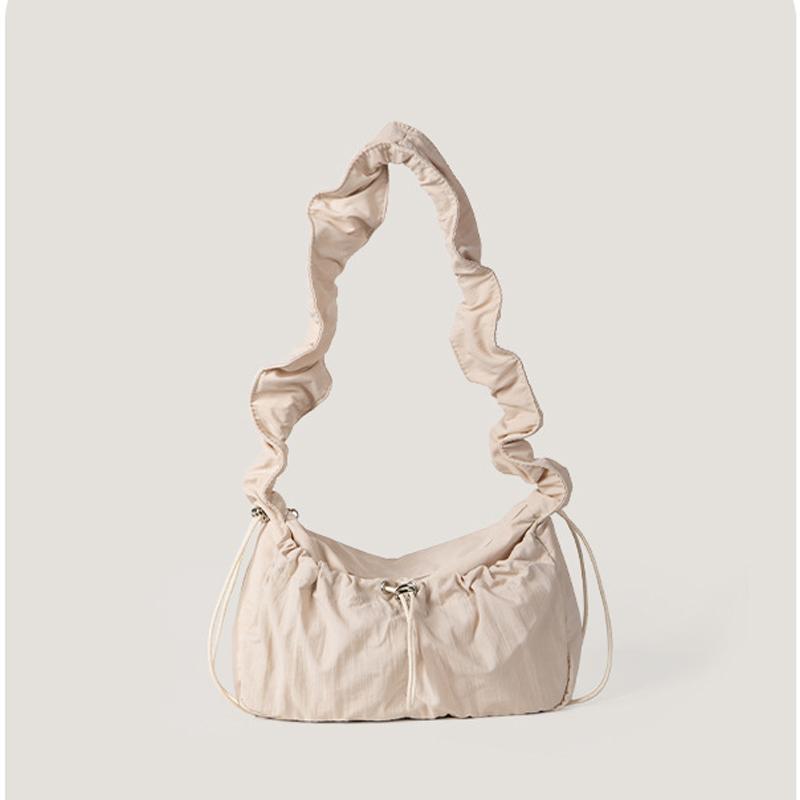 Korean Simple Pleated Nylon Shoulder Bag for Women  Spring Trendy Girl Daily Commuter Shoulder Bag Lady Casual Handbags