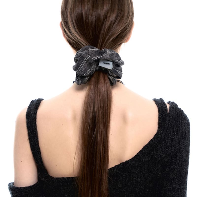 

СЕНТИМЕНТЫ №445 [черный] ЧЕРНАЯ ДЖИНСОВАЯ РЕЗИНКА ДЛЯ ВОЛОС BLACK