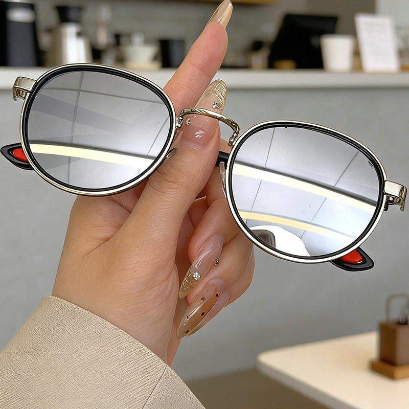 Round Retro Sunglasses Men UV400 Women Brand Designer Sun Glasses Alloy Punk Outdoor Anti-UV Sun Eyewear