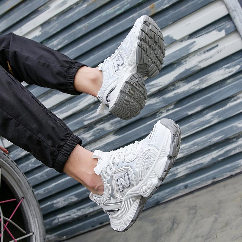 Couple sports casual shoes new summer non-slip breathable lightweight comfortable dad shoes