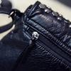 Neue doppellagige Damentasche aus gewaschenem Leder für Damen, koreanische Mode, Umhängetasche mit Nieten, eine Schulter, Mamatasche aus weichem Leder für Damen