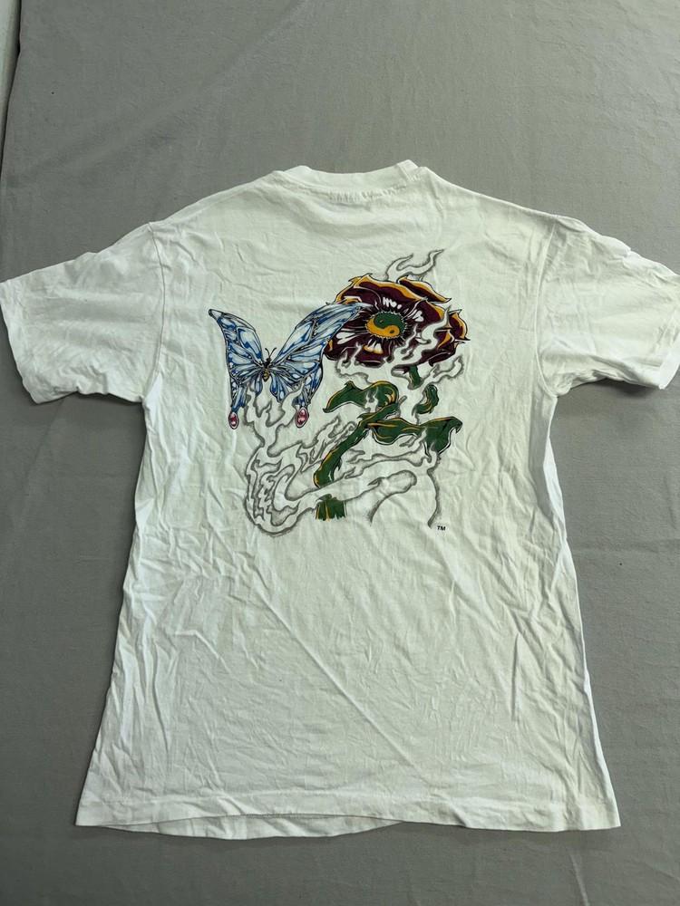 

Vintage 90s T&C Surf T-shirt Town & Country Balance Yin Yang Unisex T-Shirt L