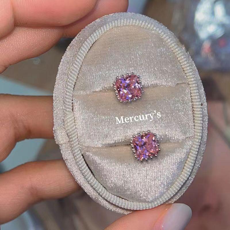 

Mercurys Pink Small Sugar Cube Cochlear Nails~ Pure Ear Bone Nails Super Sweet and Flash Ear Hole Earrings