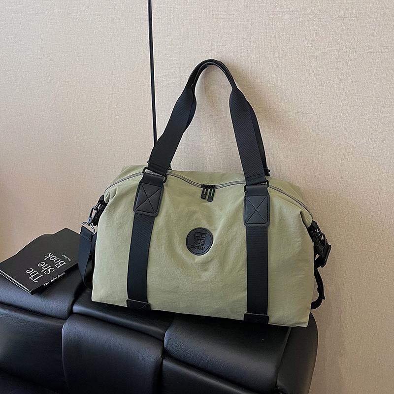 Large Capacity Travel Bag with Wet/Dry Separation for Yoga, Swimming, and Business Trips - Wear-Resistant, Lightweight Crossbody Handbag Luggage.
