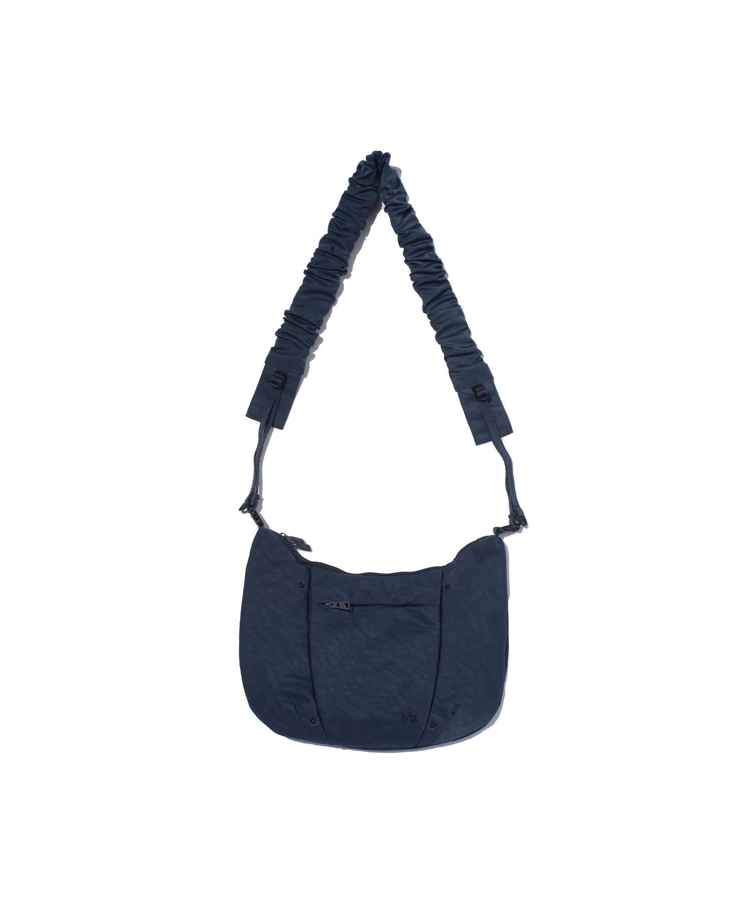 [FCE] СУМКА НА ПЛЕЧО ПУЧКАЯ ИЗ ТЕКСТУРИРОВАННОГО ТВИЛА