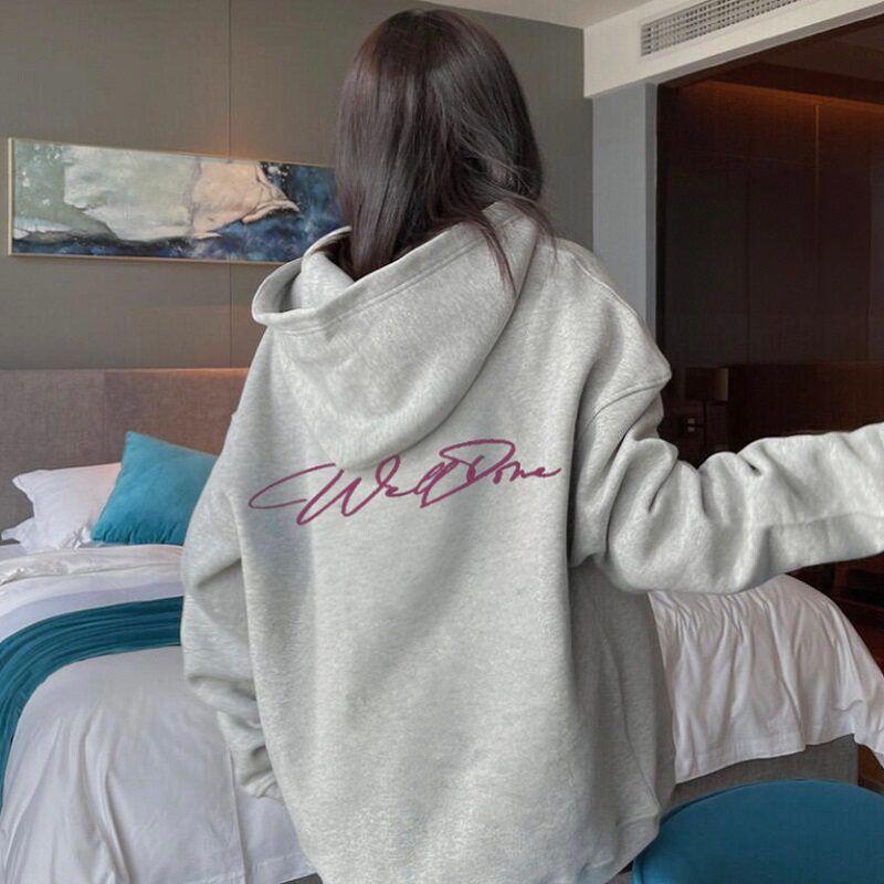 

We11Done Track Signature Lettering American Style Trendy Brand Autumn and Winter Fleece-Lined Loose Men s Couple Hoodie Well Purple Pink Signature Hoodie Gray L