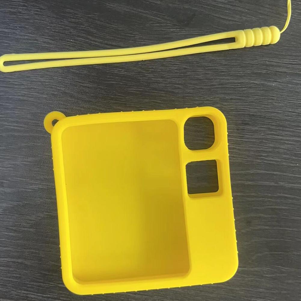 Silicone Protective Cover with Anti-lost Lanyard Soft Case Skin Cover Dirt and Shock Resistant Protector Cover for Rabbit R1