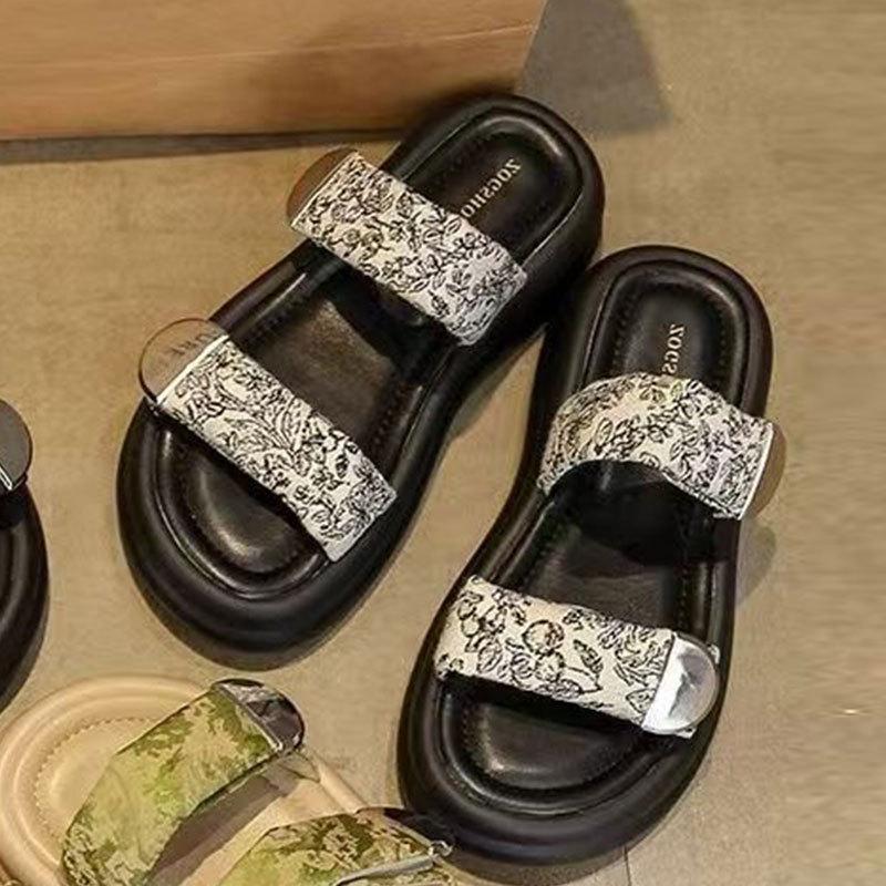 

Тапочки женские летние 2025 новые высококлассные модные с юбкой платформа пляжные сандалии супер огонь сандалии 40 бежевый