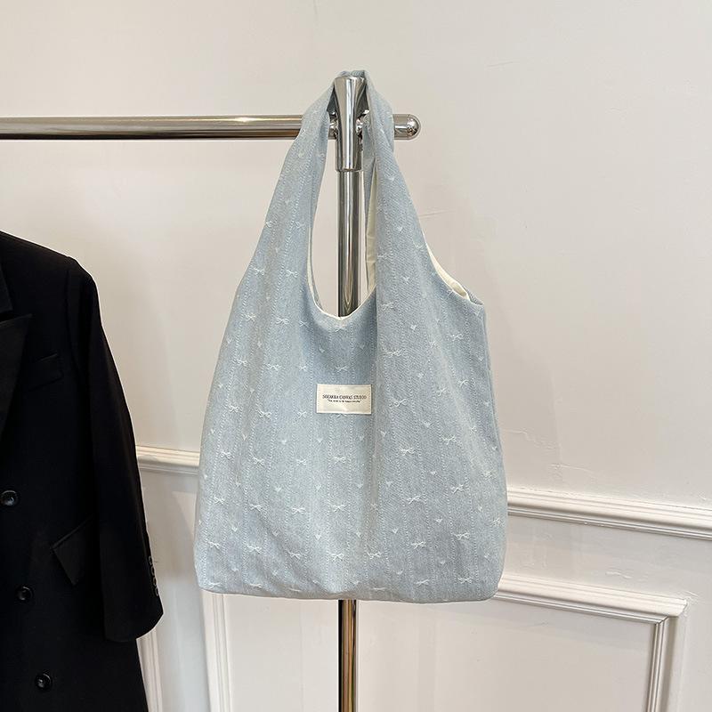 

Large-capacity women s bags, new summer versatile shoulder shopping bags, leisure college students class tote bags светло-синий