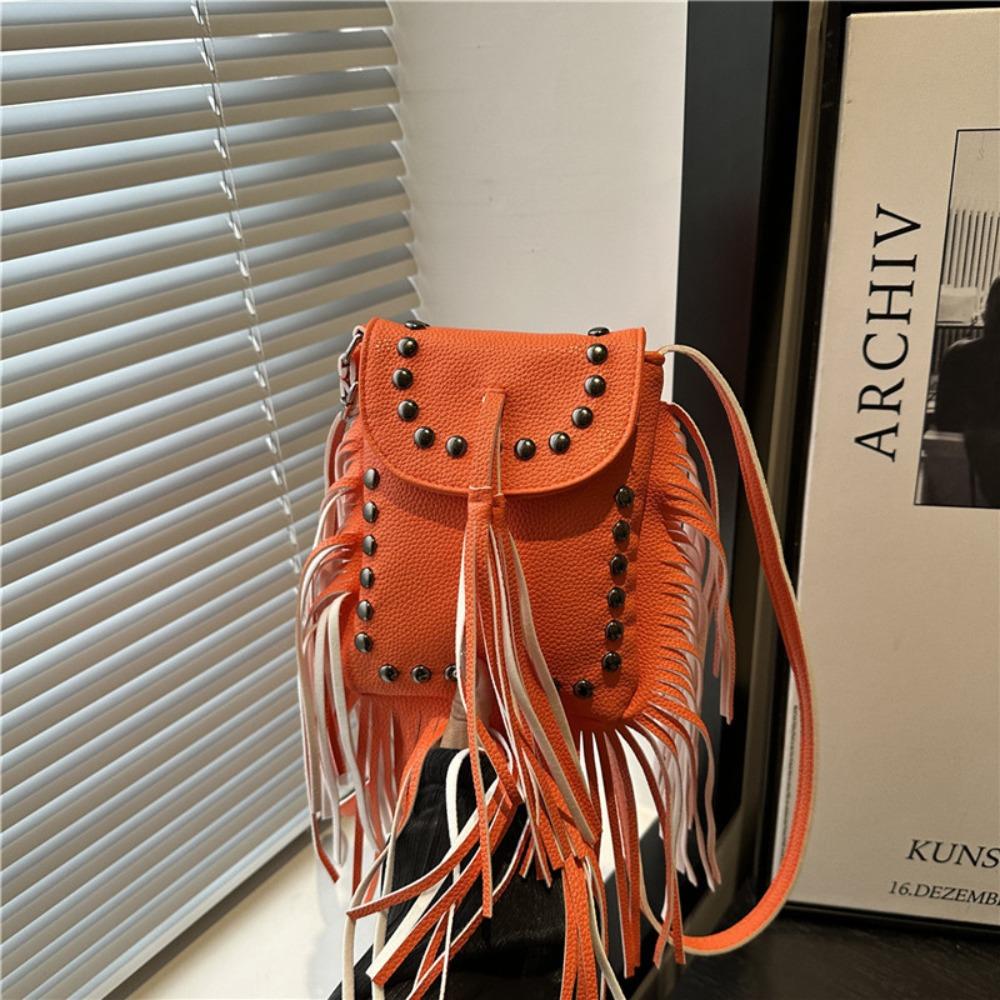 

Riveted Leather Handbag Solid Color Crossbody Bag Fashion Tassel Shoulder Bag Office Worker оранжевый