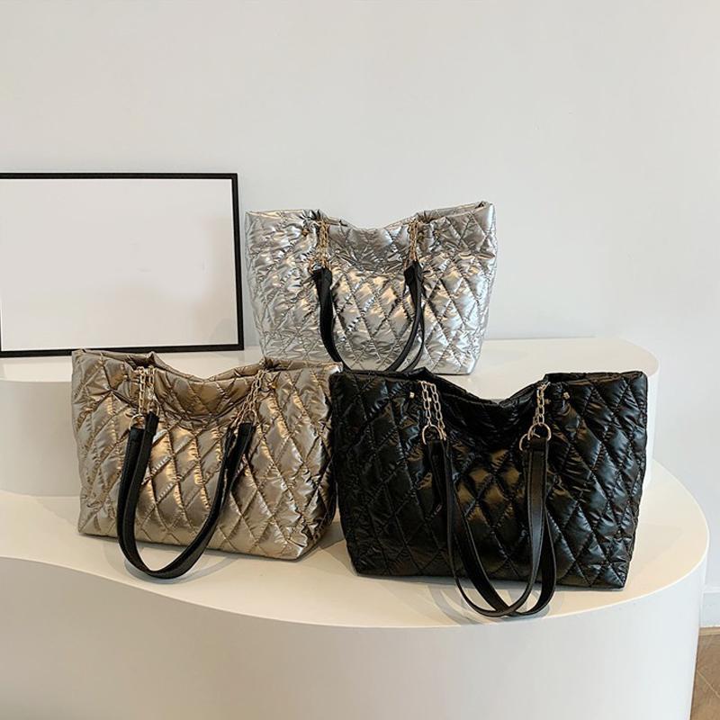 Damen-Tragetasche mit Rautensteppung, große Kapazität, Tragegriff oben, vielseitige, weiche Umhängetasche, lässige, trendige Einkaufstasche für Damen