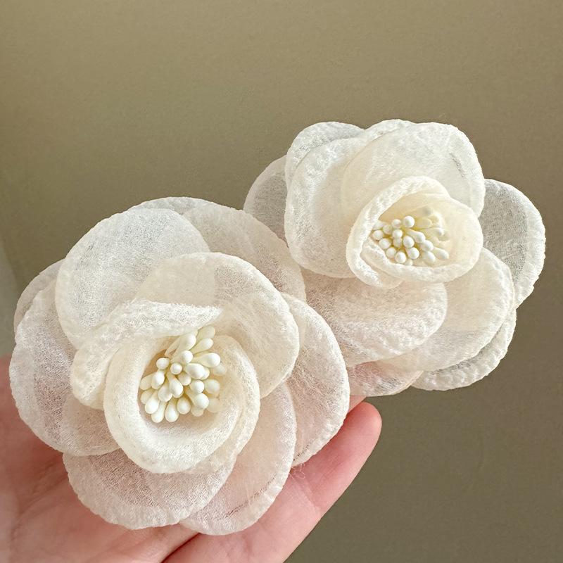 Super fairy atmosphere smart exquisite flower accessories beautiful earrings ins wind gentle fairy air playful smart versatile