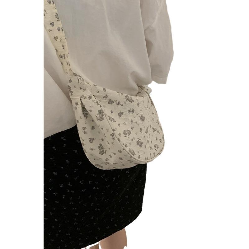 Bow Floral Bag for Women In Summer Korean Style Crossbody Dumpling Bag Simple Large Capacity Canvas Saddle Bag