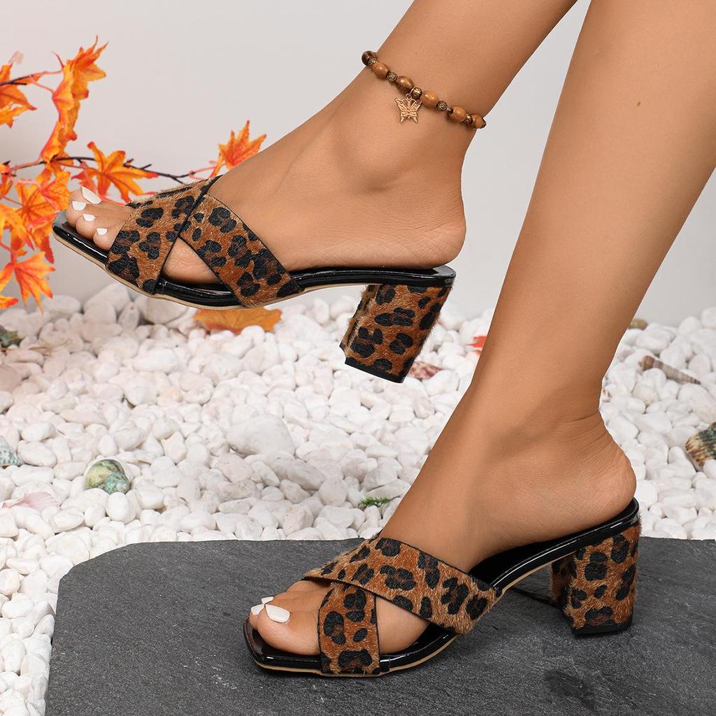 Women's Leopard Print Suede Flip Flops - Large Size Flat Sandals