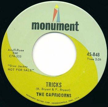

7inch Record CAPRICORNS - Tricks 45848 Monument 1964 US Rock Used