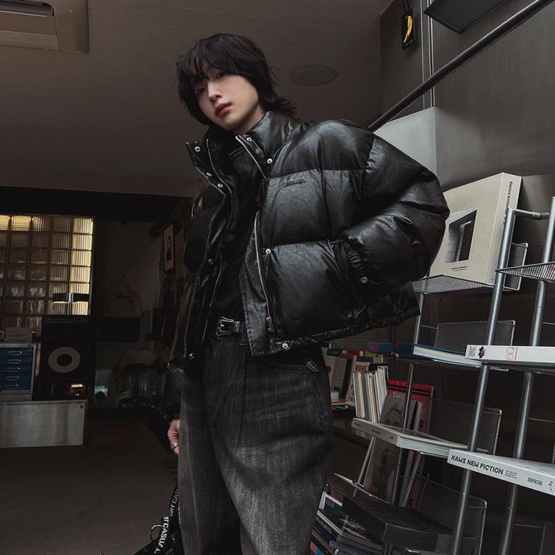 

Короткое хлопковое пальто из искусственной кожи для мужчин, зимнее свободное теплое пальто в корейском стиле, модное хлопковое пальто с воротником-стойкой 2XL чёрный