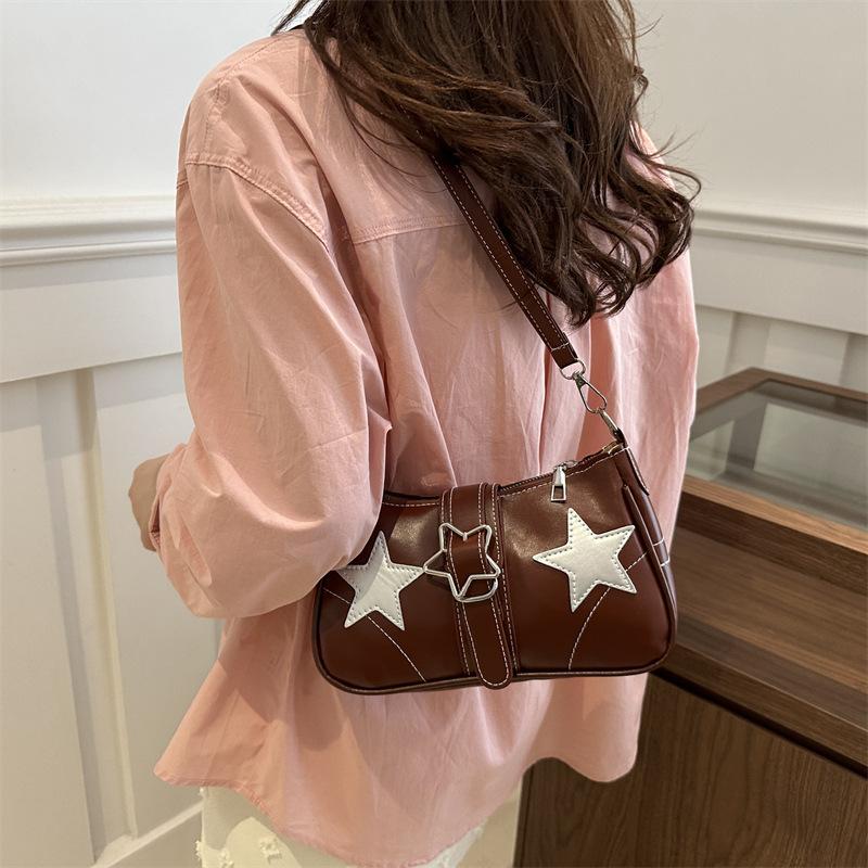 Unterarmtasche im koreanischen Stil mit Kontrastfarben für Damen im Herbst, neue Schultertasche, lässige quadratische Tasche, personalisierte Kettentasche, trendig