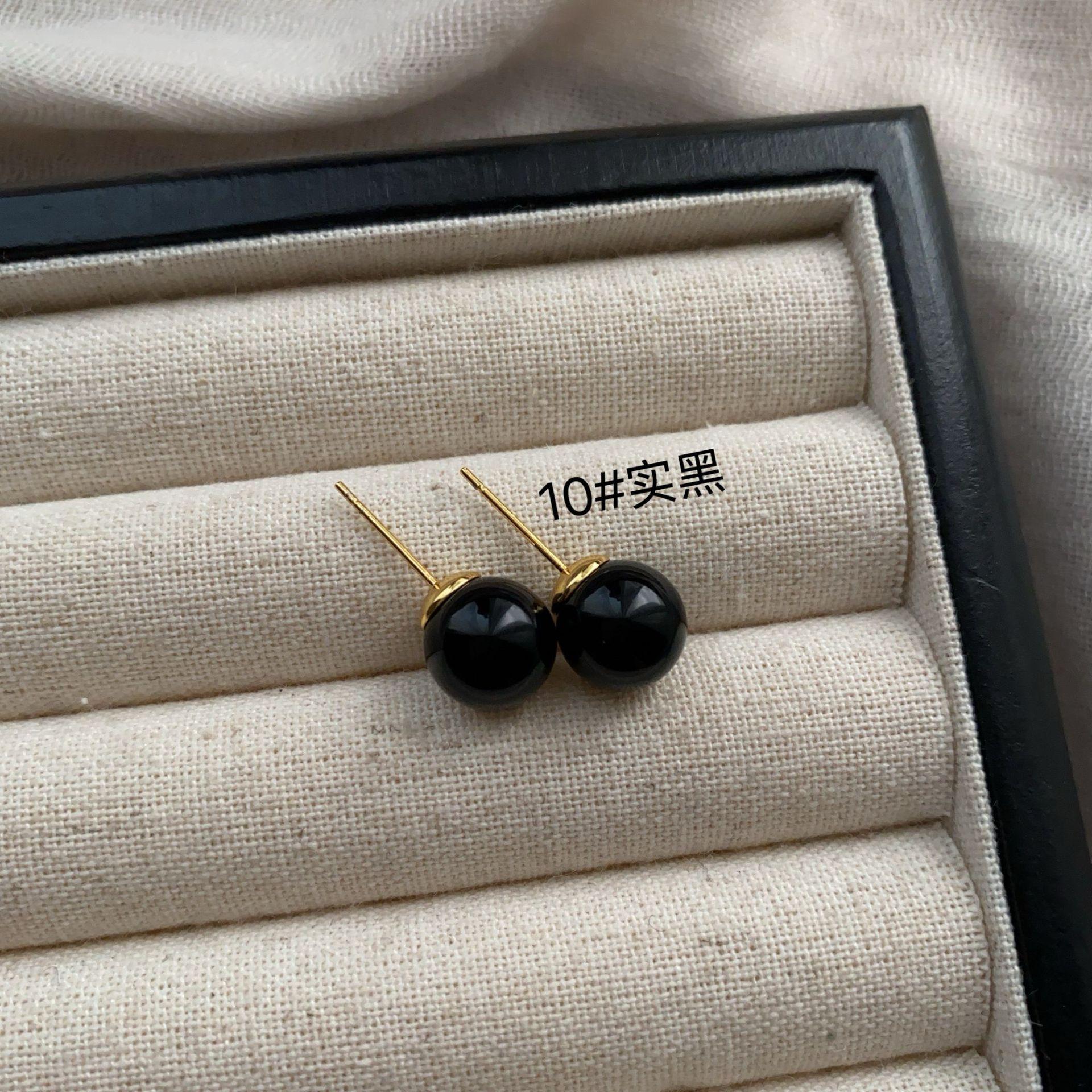 Simple and sweet atmosphere pearl multi-color stud earrings, advanced not monotonous and versatile, simple and generous light luxury earrings