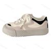 Fashion Women Platform Sneakers 2025 Autumn New Round Toe Fashion Lace Up Casual Flats Lightweight Comfortable Vintage Vulcanized Shoes