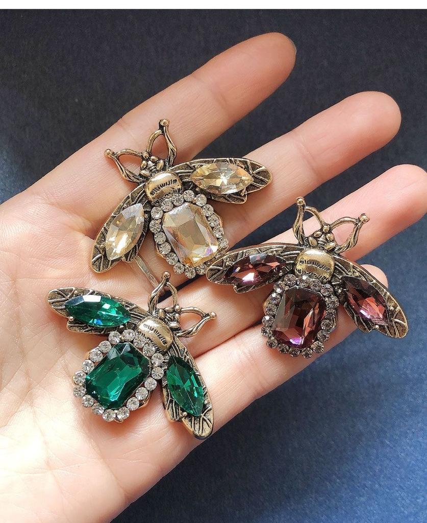 Vintage Retro Bee Rhinestone Brooch Women Crystal Insect Champagne Corsage Party Dress Jewelry
