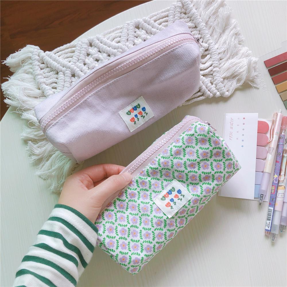 176 Flower Design Women Toiletry Organizer for Traveling Portable Canvas Makeup Bag