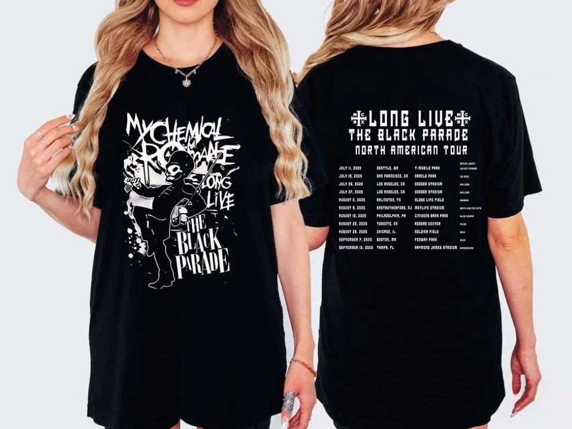 the black parade shirt tour shirt My chemical romance shirt S