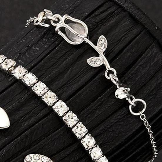 5Pcs/Set Women Stackable Rhinestone Bracelets Alloy Tulip Butterfly Bracelets Layered Cuff Chain Bracelets Jewelry for Party Dating