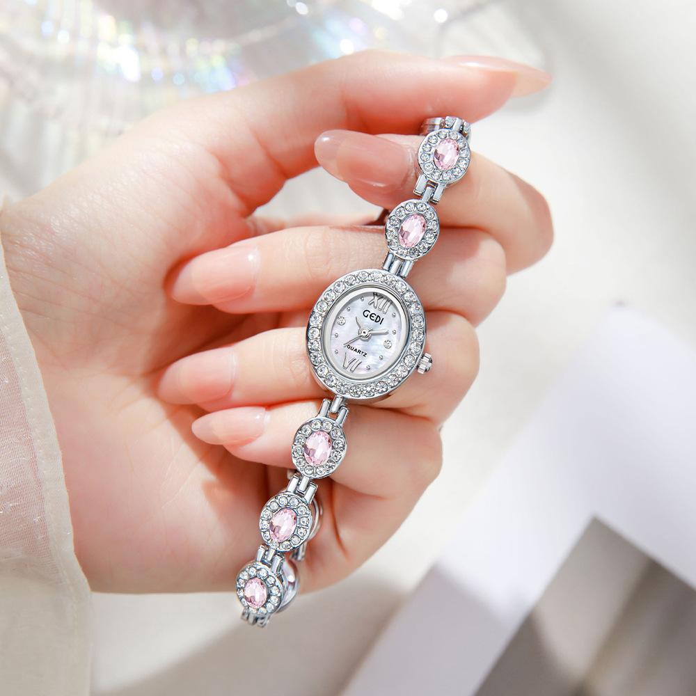 Reloj de Pulsera de Gama Alta de Nicho Reloj de Cuarzo Ovalado de Pedrería de Lujo Ligero Reloj Pequeño Exquisito Literario para Mujer