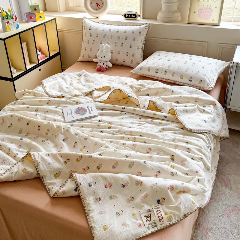 

Super Soft Lyocell Summer Quilt with Rabbit Pattern