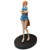 Nydelig miniatyrfigur En animefigur Realistisk formstykke Nami actionfigur bildekor