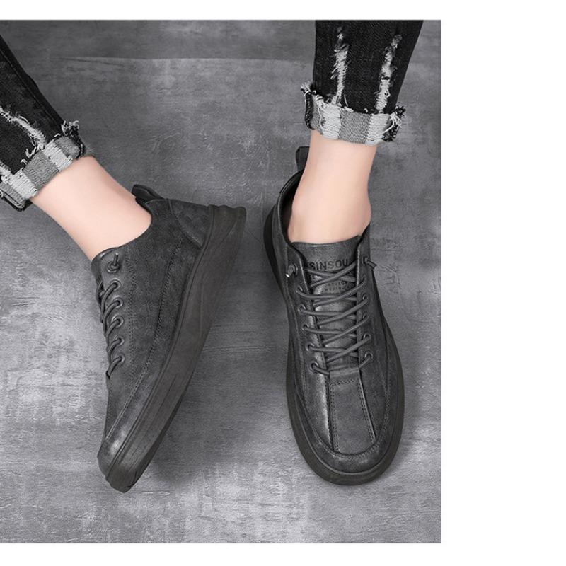 Men's Fall Breathable Waterproof Non-Slip Trendy Versatile Black Leather Casual Athletic Skate Shoes.