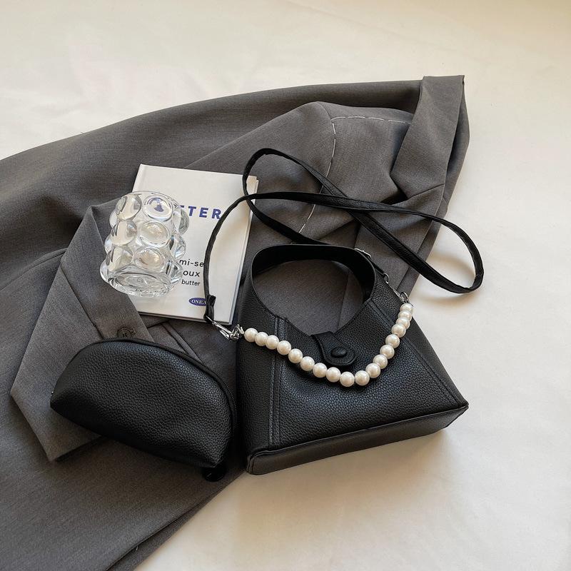 Fashion Simple Solid Color Pearl Chain Women Handbag  Summer Commuting Textured Female Underarm Bag Korean Crossbody Bags