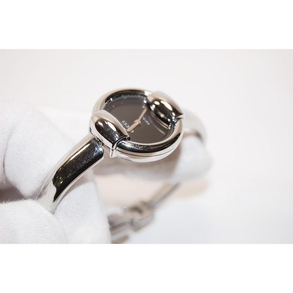 Used GUCCI 1400L bangle watch black dial SS