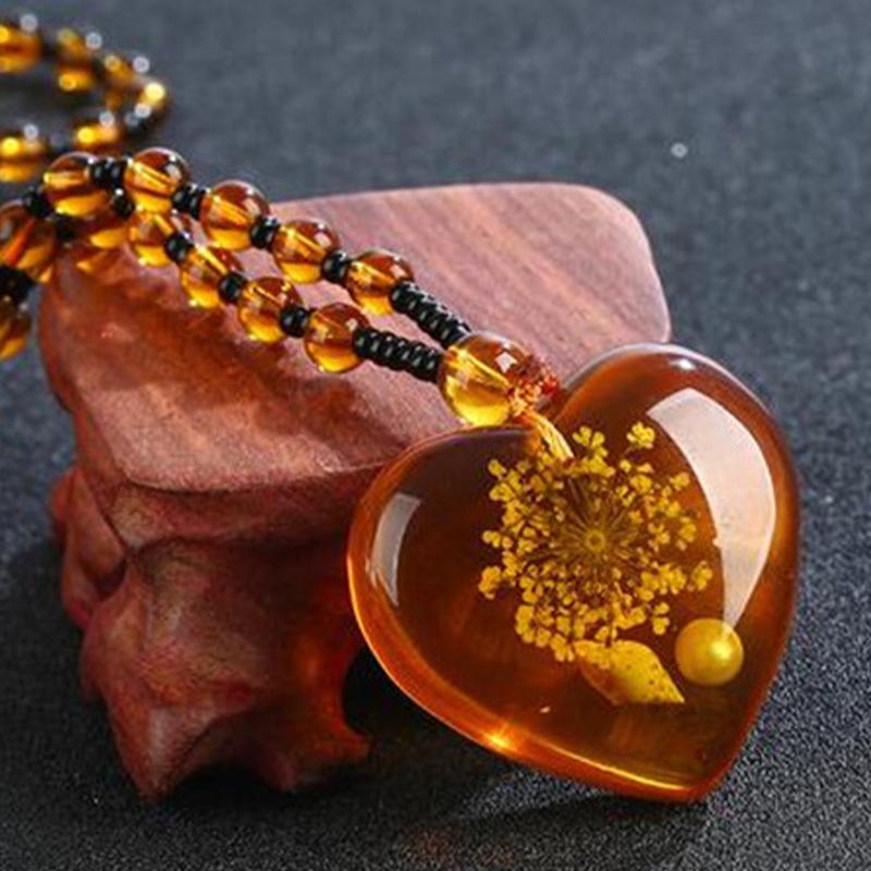 Retro Amber Pendant Necklace For Men And Women Long Pendant Sweater Chain Mother's Day Gift
