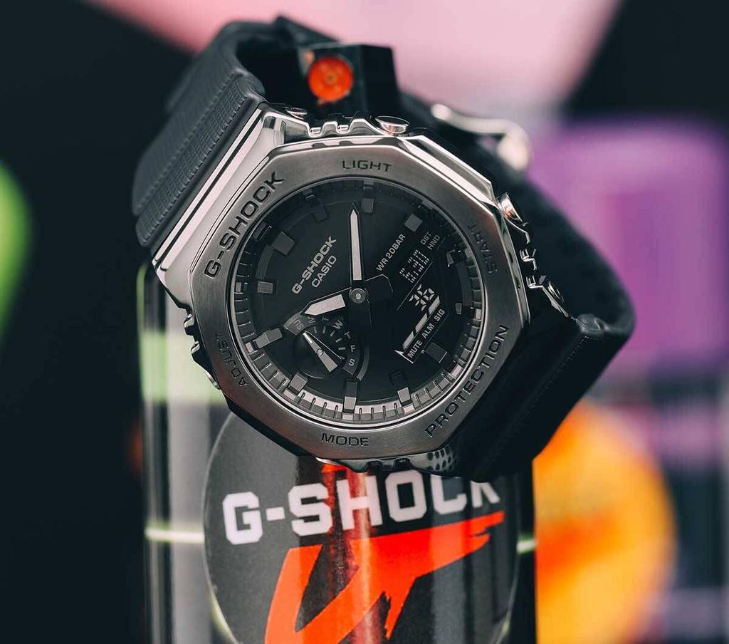 Casio GM-2100BB-1AER Analog Watch Black and White One Size Sports