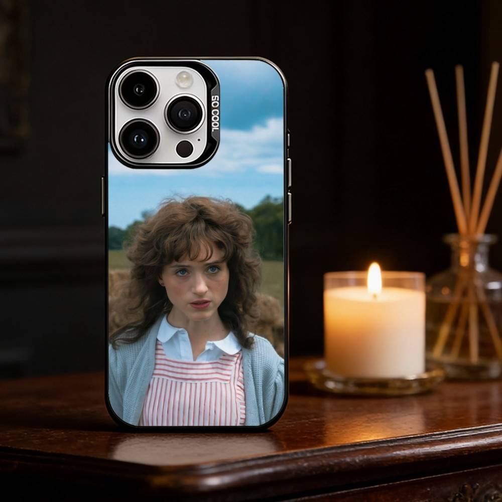 Retro Chic Vibe Natalia Dyer Phone Case For iPhone 17,16,15,14,13,12,11,Pro Max,Plus Candy Silver Cover