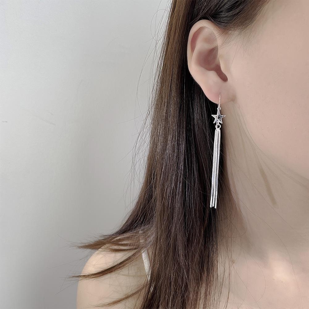 Hollow Five-Pointed Star Fringed Earrings, Sweet Girlish Temperament, Simple Style, Long Star Earrings, Korean