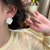 Super flash light luxury irregular crystal earrings, new exquisite versatile stud earrings, great-looking high-end earrings for women